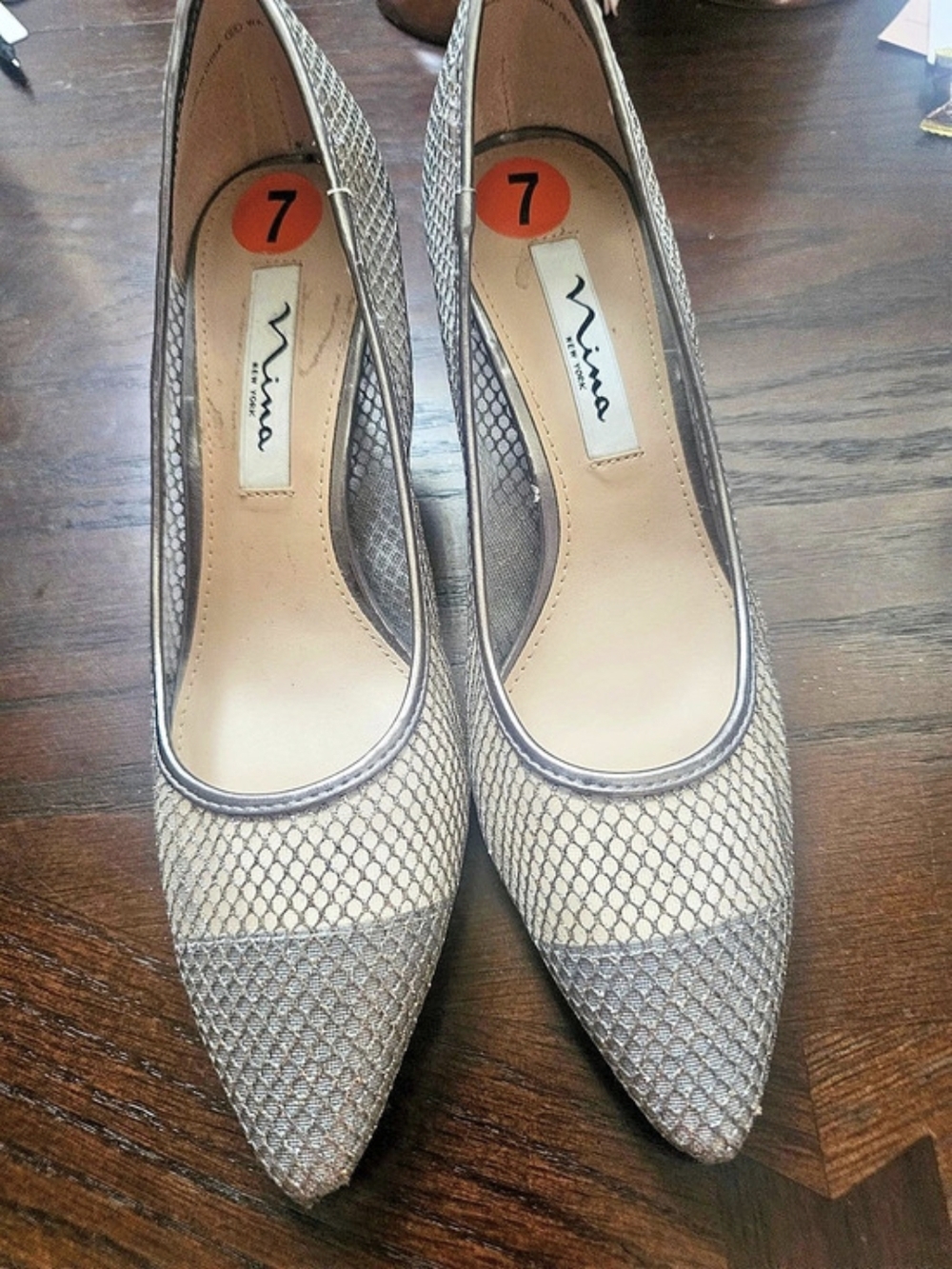 Nina New York Shoes Heels in Silver US 7